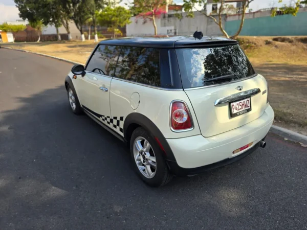 Mini Cooper S 2013 - Image 3