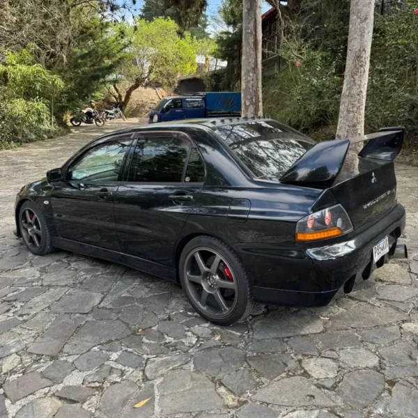 Mitsubishi Lancer Evolution 8 2003 - Image 2